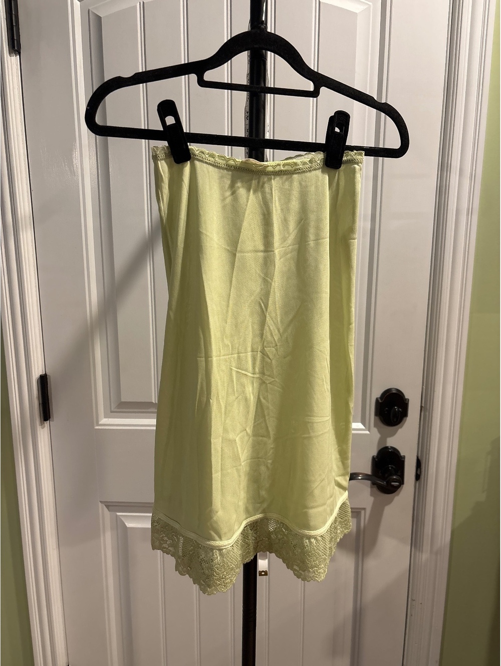 #FP053 NWT Intimately Free People Lace‑Trim Seamless Slip – Washed Sage, Size XS